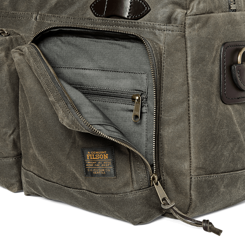 Filson 48-Hour Tin Cloth Duffle Bag review. 